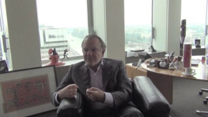 Dinin : comment être avec les autres quand on est patron