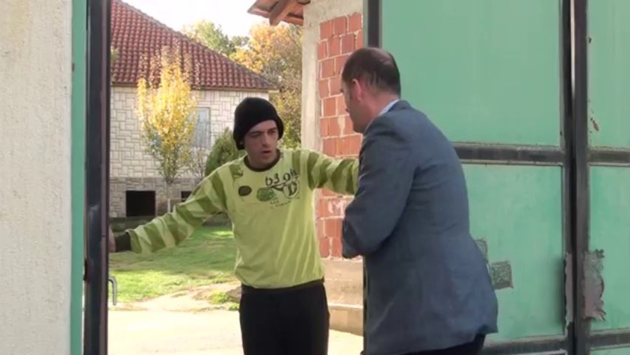 13  Lypsi  - Lalush Kauboji