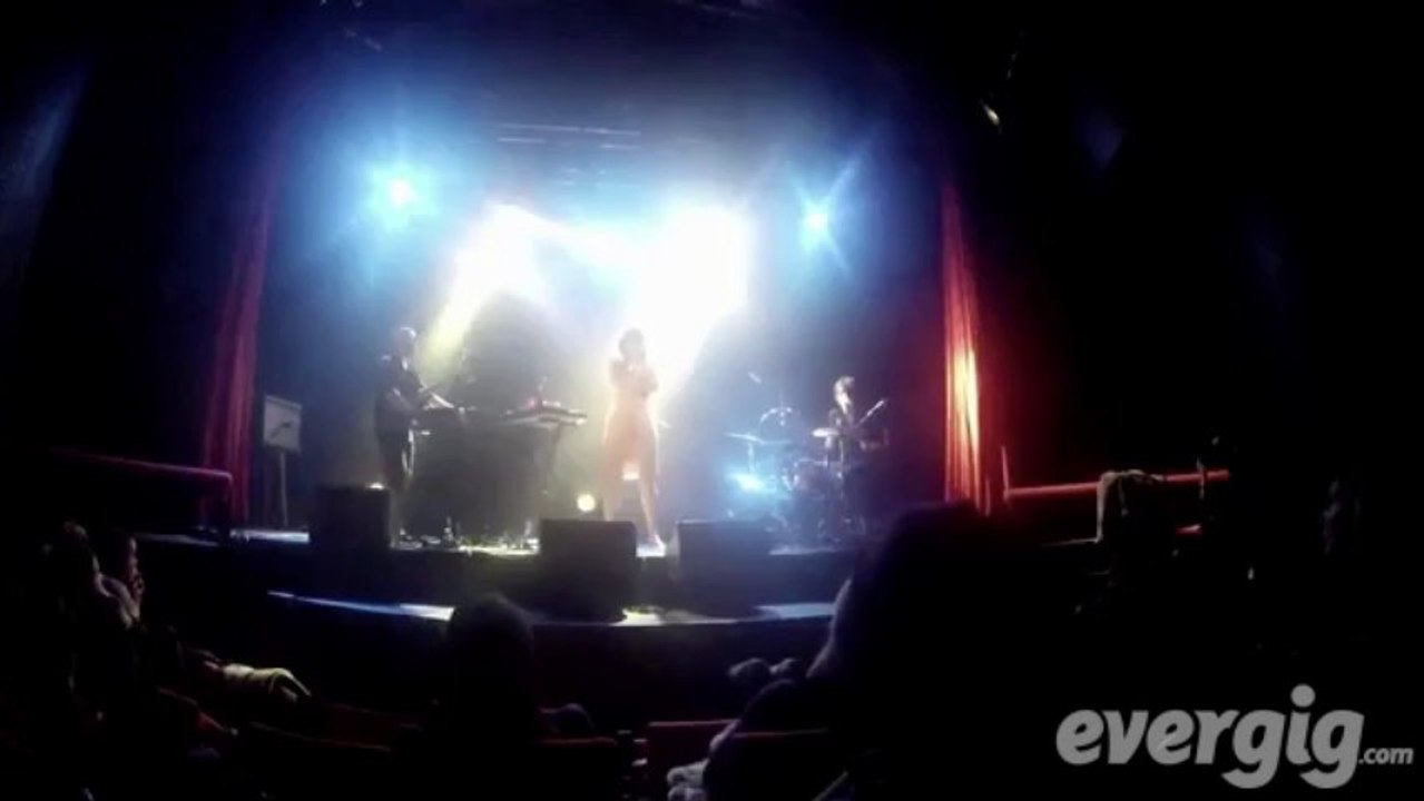 Mélanie Pain "Redis moi" - Les 3 Baudets - Concert Evergig Live - Son HD