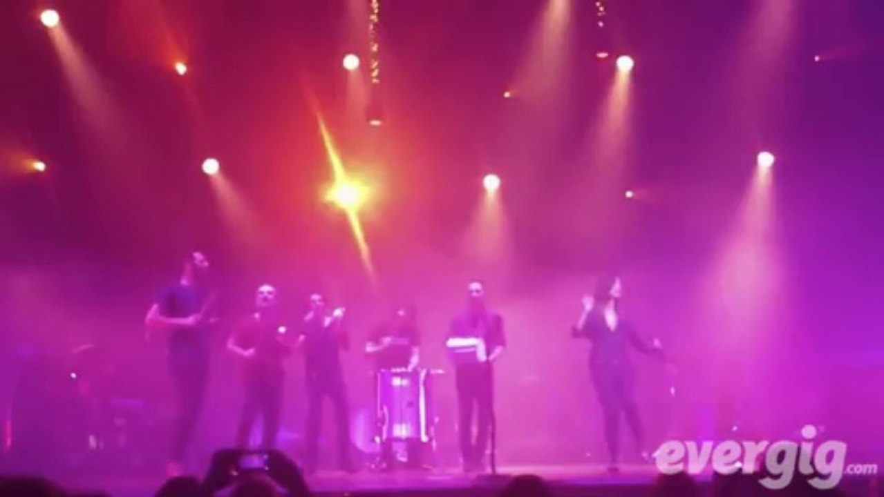 Zazie "Medley Brésilien (Temps plus vieux / Sur toi / Je suis un homme / Un point c'est toi)" - Zénith Paris La Villette - Concert Evergig Live - Son HD