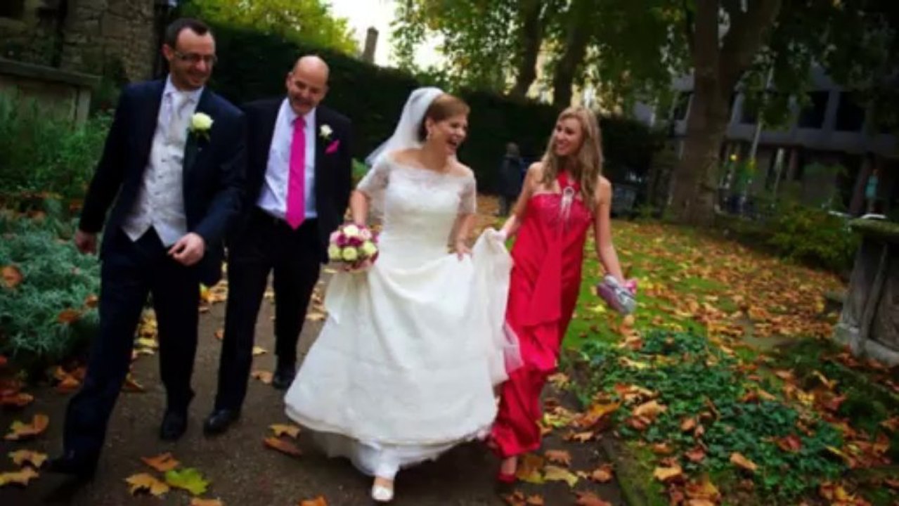 Reportage London wedding at St Ermins Hotel | Documentary London Wedding Photographer Peter Lane