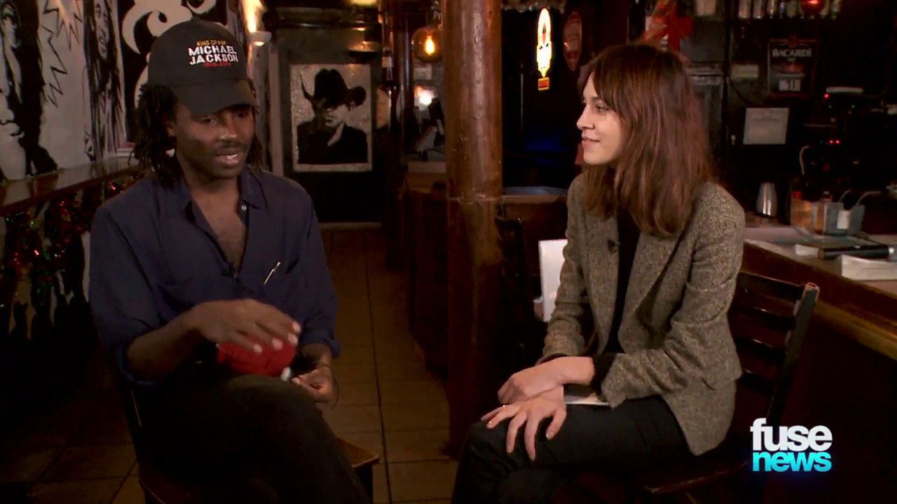 Dev Hynes Tells Alexa Chung the "Color" of Her Voice