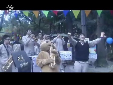 Deszcz, który nie powstrzymał narodu 01