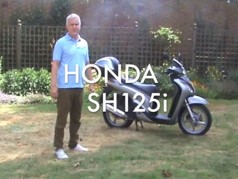 ScooterGiant-review-Honda-SH125i