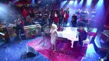Darlene Love - Christmas (Baby Please Come Home) [Live on David Letterman]
