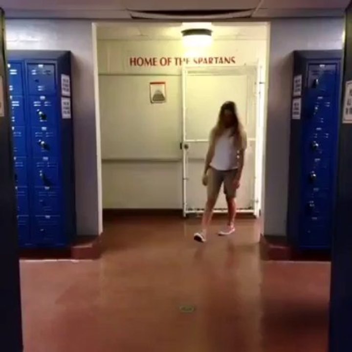 walking alone vs with Freinds