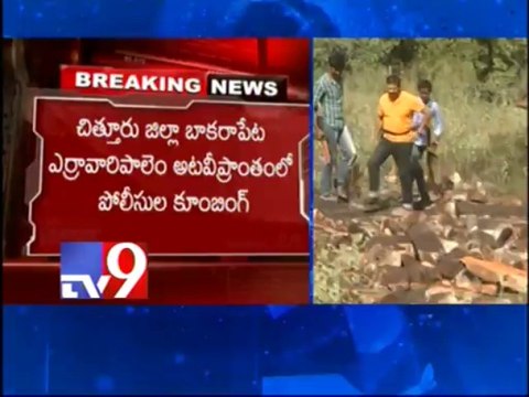 Smugglers pelt stones at policemen in combing operations