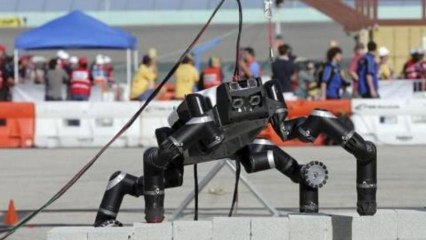 Military researchers seek rescuer robots