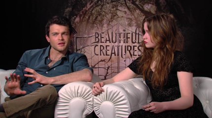 Generic Interview - Alden Ehrenreich & Alice Englert - Interview Generic Interview - Alden Ehrenreich & Alice Englert (English)