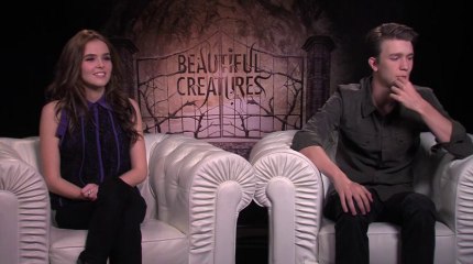 Generic Interview - Thomas Mann & Zoey Deutch - Interview Generic Interview - Thomas Mann & Zoey Deutch (Anglais)
