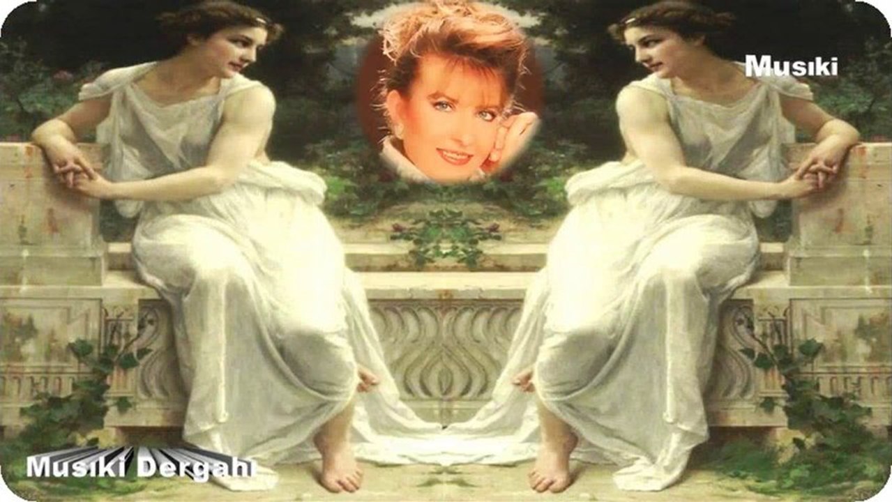 Ayşegül Durukan ♫ Güneşin kavurduğu rüzgârın savurduğu.HD