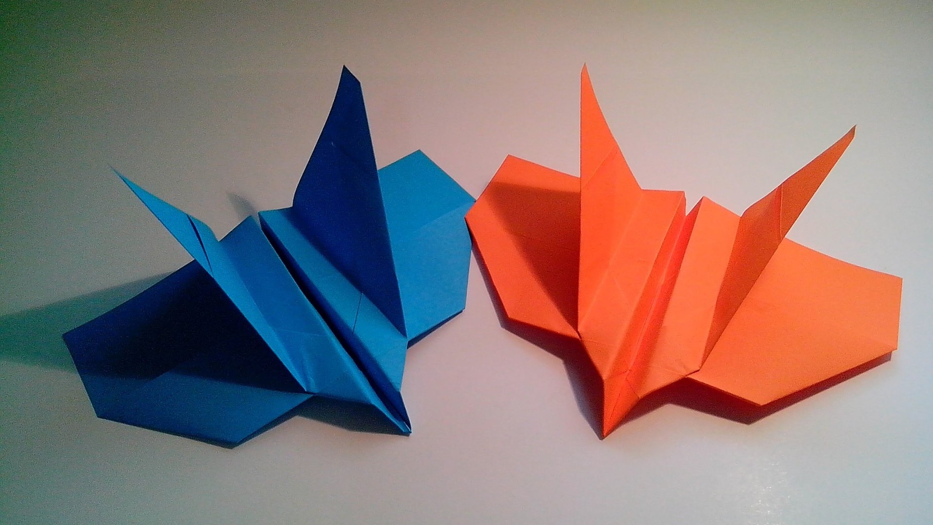 Como hacer un avión boomerang de papel que vuelve - video Dailymotion