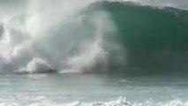 Banzai pipeline surfing 2009 North Shore Oahu world class surfing