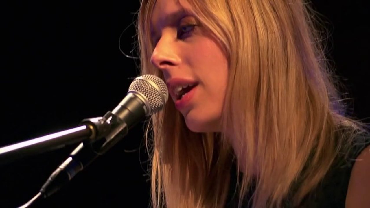 Sirens Call - Cats on Trees [ HD ]