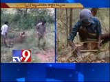 Sandalwood smugglers beaten by forest officers
