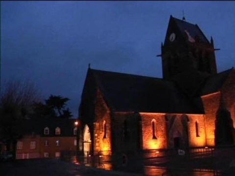 Normandie: le curé de Sainte-Mère-Eglise aurait mis fin à ses jours - 22/12