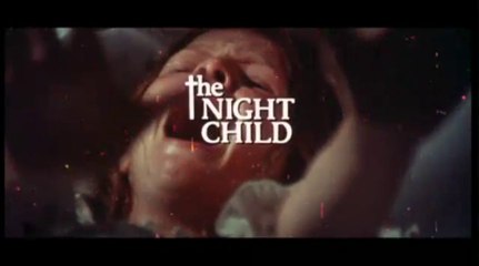 Il medaglione insanguinato aka The Night Child aka Emilie, l'enfant des ténébres (1975) Trailer
