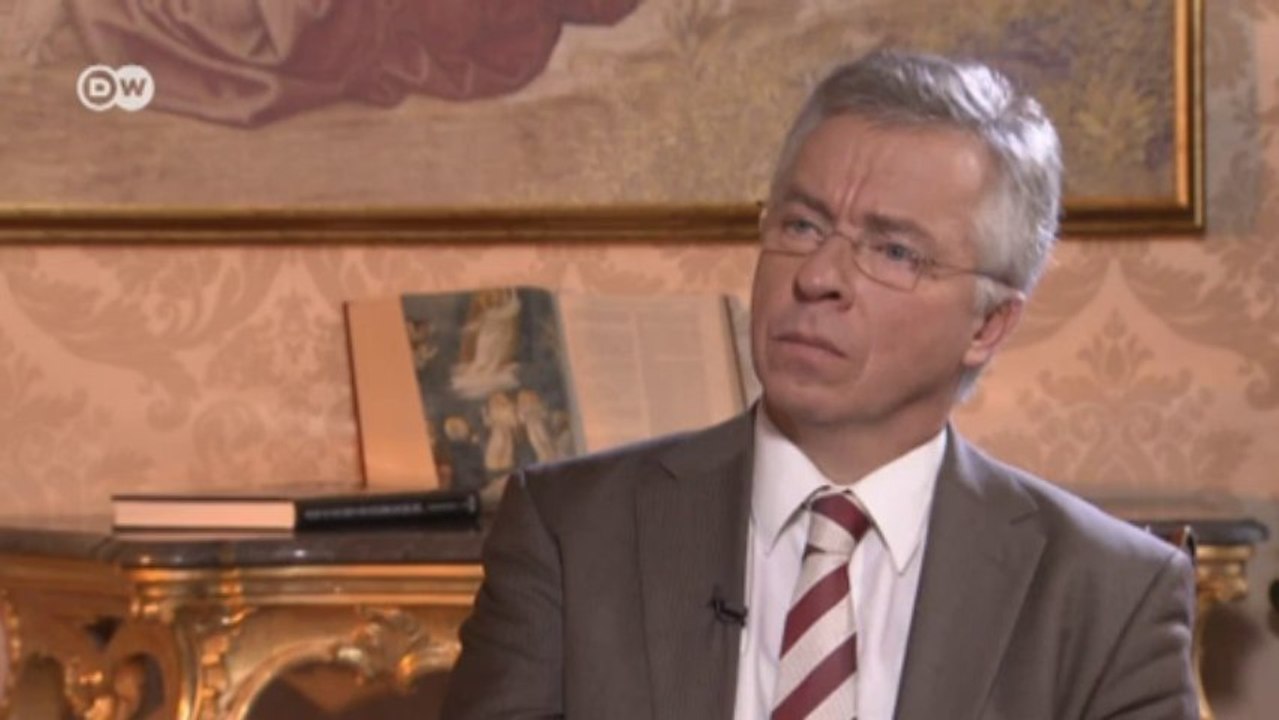 Weihnachten 2013: Kirche der offenen Türen | Journal Interview