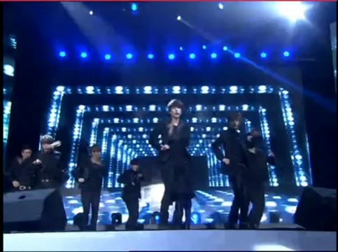 2013.12.22 Baidu Awards: SJM - GO & Break Down