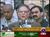 Pervaiz Rasheed Criticizes Imran Khan on Lahore Protest Rally