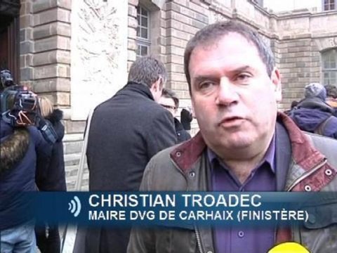 Le leader des bonnets rouges appelle à la mobilisation conte l'aéroport de Notre-Dame-des-Landes - 22/12