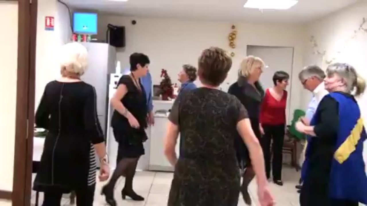 20131221010403