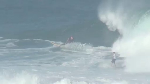Eddie Aikau Big Wave Surfing