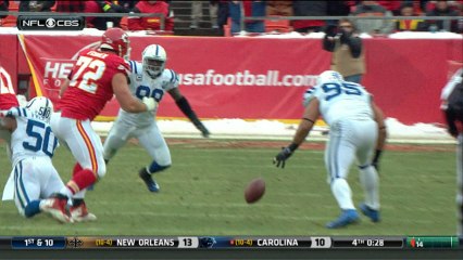 Colts fall on Alex Smith's fourth quarter fumble
