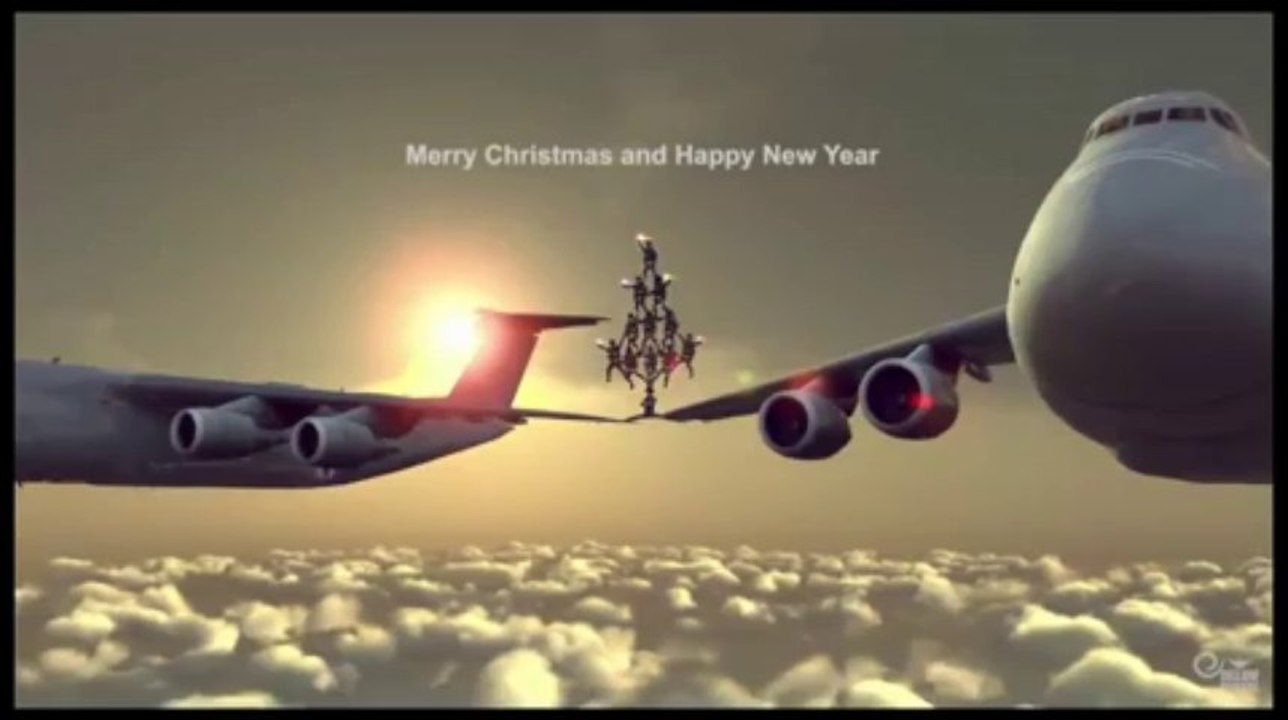 Commercial Greetings from Chuck (The epic christmas split)