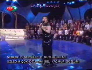 Ayşe TAŞ-Sensizliğe Söylendi Bütün Şarkılar