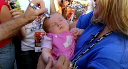 Talladega Nights- The Ballad Of Ricky Bobby - Trailer