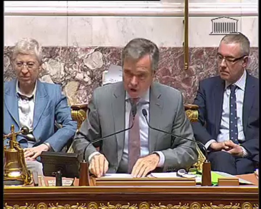 EMPRUNTS CONTRACTÉS PAR LES COLLECTIVITÉS TERRITORIALES - Mercredi 8 Juin 2011