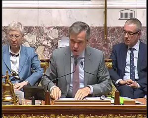 EMPRUNTS CONTRACTÉS PAR LES COLLECTIVITÉS TERRITORIALES - Mercredi 8 Juin 2011