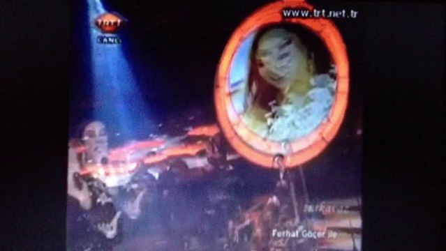 nazan şoray güller ve dudaklar