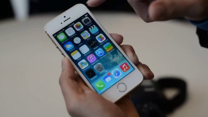 Amazon Hot Deals Apple iPhone 5S Hands On Gold Unlocked Review