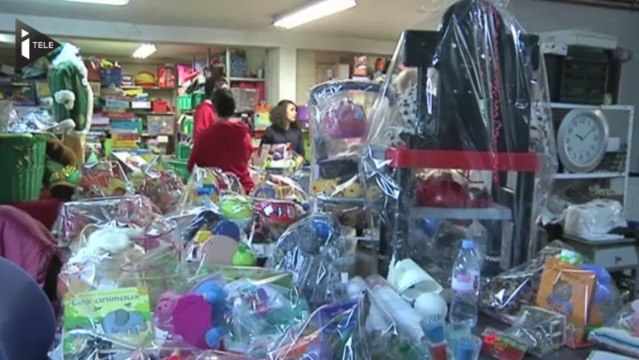 Les cadeaux des Pères Noël verts