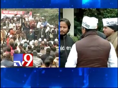 AAP decides to form Govt in Delhi