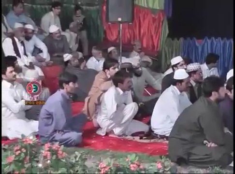 39 Kini sohni akh sohne di By Yousuf Memon Naats 2014