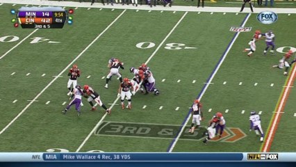 Vikings defense, sack, 7-yd loss