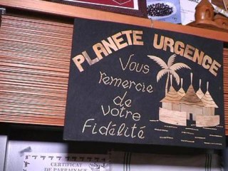Coup de pouce BFMTV: Planète urgence, l'association qui propose des congés solidaires - 23/12