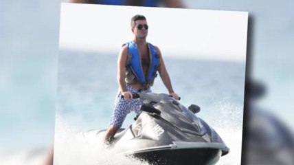 Download Video: Simon Cowell Jet Skis in Barbados for Christmas