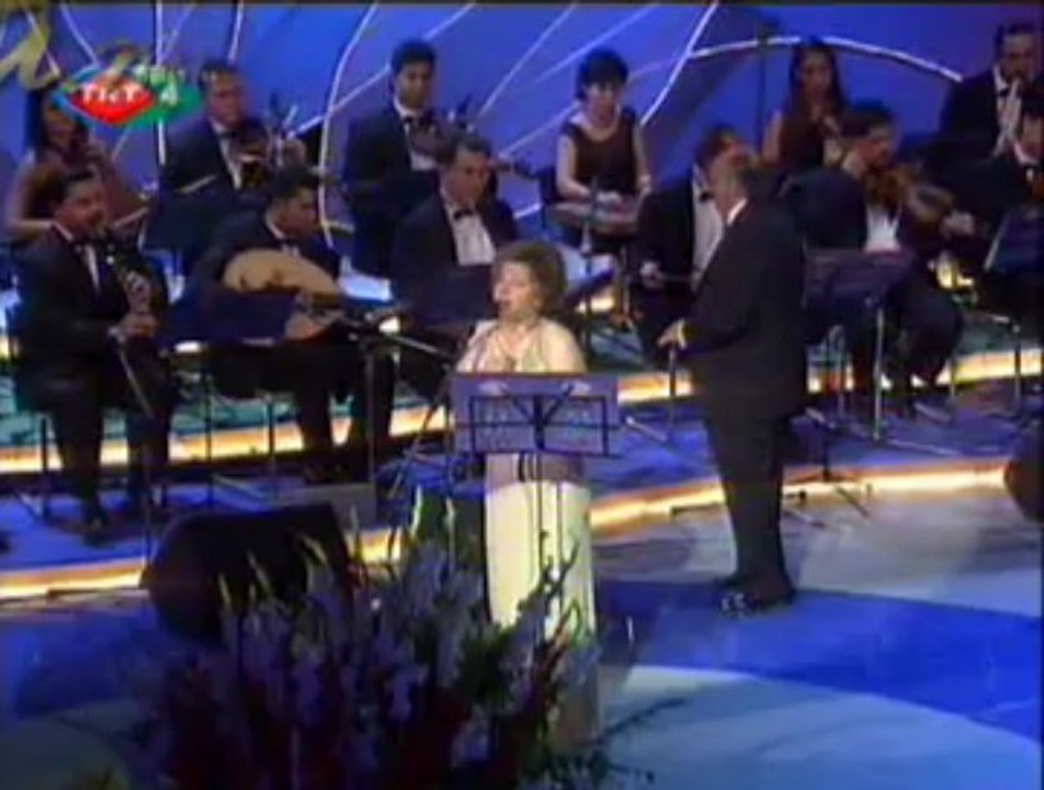 Ayşe TAŞ-Bir Gönül Vardı Bende Henüz Aşkı Tatmamış-2