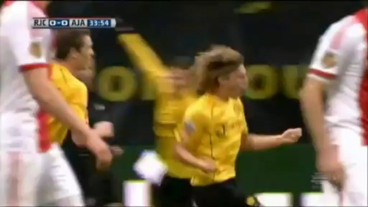 Ajax: 17-jähriger Debütant mit Last-Minute-Doppelpack