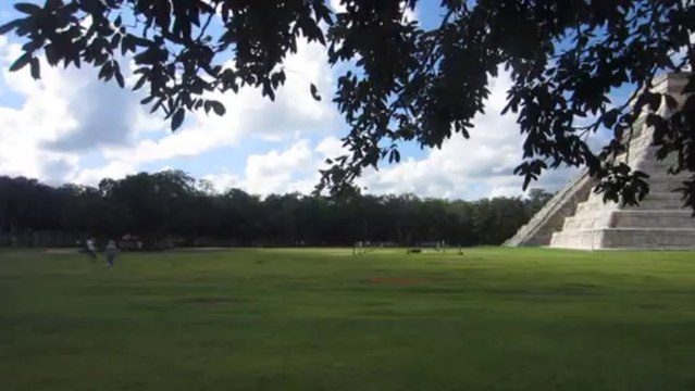 SITE ARCHÉOLOGIQUE DE CHICHEN ITZA ÉTAT DU YUCATAN (MEXIQUE) LE 23 NOVEMBRE 2013