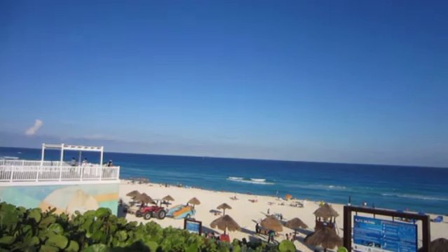 PLAYA DOLFINES DE CANCUN ÉTAT DE YUCATAN (MEXIQUE) LE 23 NOVEMBRE 2013