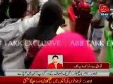 Two group of PTI fight with Flags in Lahore Rally