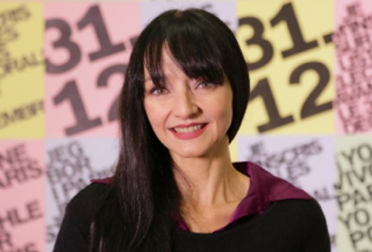 Maria de Medeiros : Vivo em Paris, voto por Paris