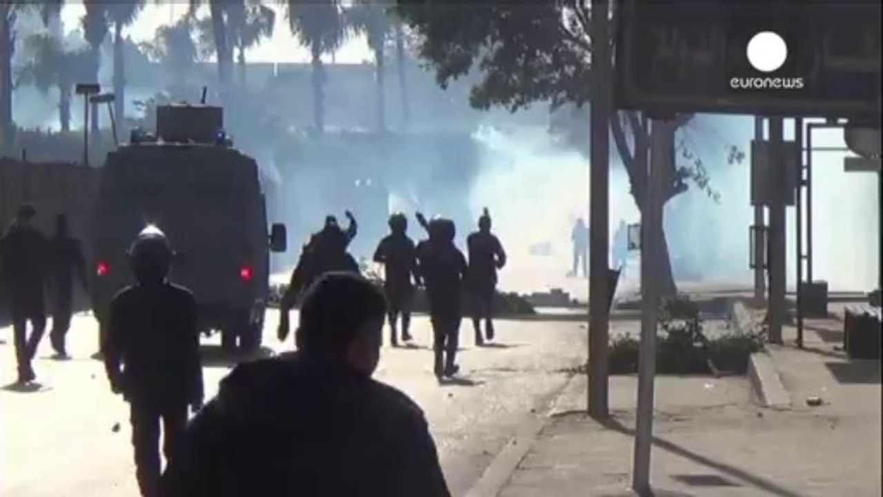 Enfrentamientos en El Cairo tras la condena a los activistas anti Mubarak