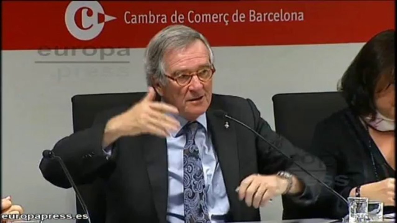 Valls y Trias explican la puesta en marcha de la OAE