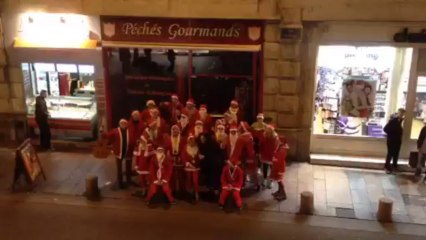 Avignon : les 1000 pattes souhaitent un joyeux Noël